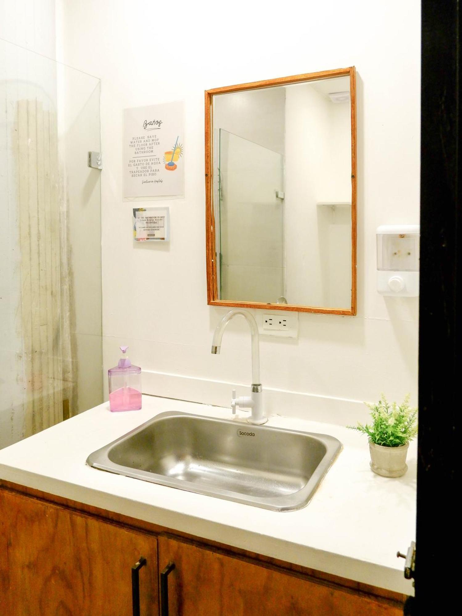 Santuario Getsemani Hostel Картахена Экстерьер фото